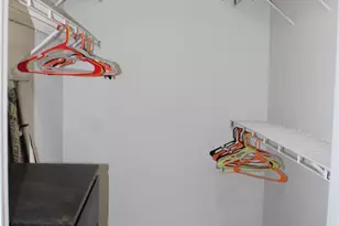 612 Waterford Dr, Edison, NJ 08817 - Photo 25