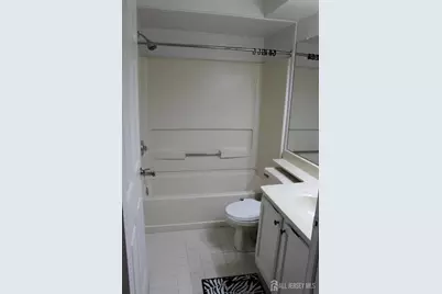 612 Waterford Drive, Edison, NJ 08817 - Photo 21
