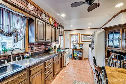 615 Greenwood Avenue, Old Bridge Township, NJ 08879 - Photo 7