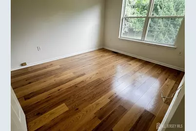 102 Wellington Park Drive, South Brunswick Township, NJ 08540 - Photo 9