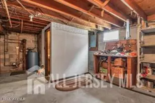 47 S Walnut Ave, Iselin, NJ 08830 - Photo 27