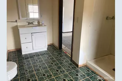 913 Eden Avenue, Highland Park, NJ 08904 - Photo 19