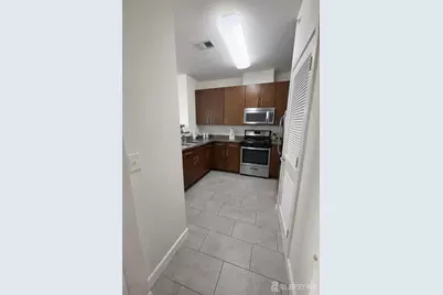 445 Tower Boulevard #E, Piscataway Township, NJ 08854 - Photo 5