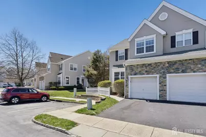 701 Dahlia Circle, South Brunswick Township, NJ 08810 - Photo 3