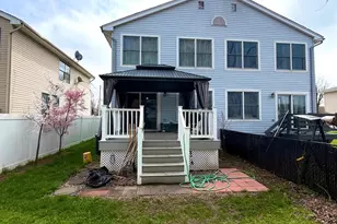 10 Holmes St, Carteret, NJ 07008 - Photo 21