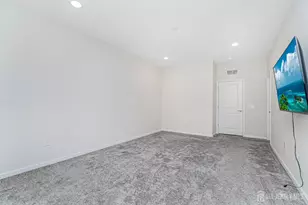 307 Peyton Pl, New Brunswick, NJ 08901 - Photo 23