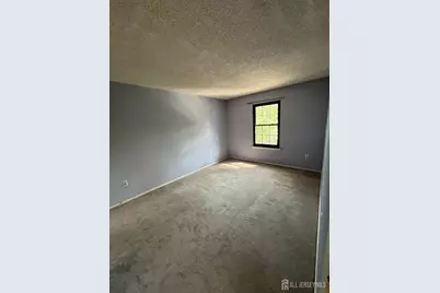 285 Hampshire Court, Piscataway Township, NJ 08854 - Photo 11