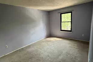 285 Hampshire Ct, Piscataway Township, NJ 08854 - Photo 11