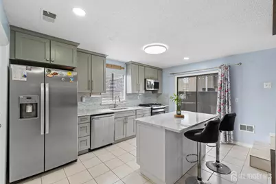 96 Westgate Drive, Edison, NJ 08820 - Photo 23