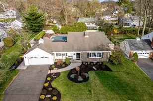 42 Buchanan Rd, Metuchen, NJ 08840 - Photo 1