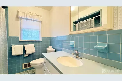 26 Lucille Court, Edison, NJ 08820 - Photo 15