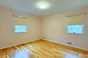 26 Lucille Ct, Edison, NJ 08820 - Photo 13