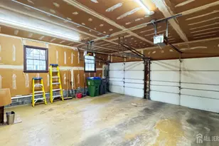 26 Lucille Ct, Edison, NJ 08820 - Photo 17