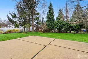 26 Lucille Ct, Edison, NJ 08820 - Photo 21