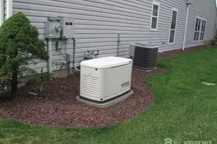 449 Bluebird Dr, Monroe Township, NJ 08831 - Photo 3