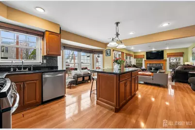 9 Chipwood Lane, North Brunswick Township, NJ 08902 - Photo 3