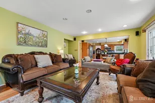 9 Chipwood Ln, North Brunswick Township, NJ 08902 - Photo 9