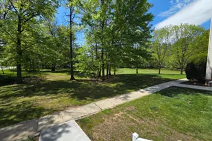 344 Bowler Ct, Piscataway Township, NJ 08854 - Photo 25