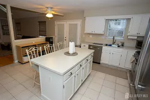 120 Bissett St, Sayreville, NJ 08872 - Photo 15