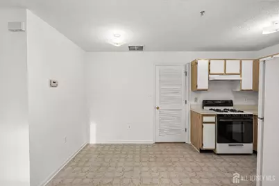 107 Prestwick Way, Edison, NJ 08820 - Photo 7