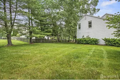 3 Monroe Court, Plainsboro Township, NJ 08536 - Photo 3