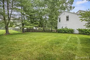 3 Monroe Ct, Plainsboro Township, NJ 08536 - Photo 3