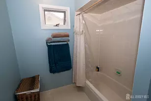 31 Scarlet Dr, Sayreville, NJ 08859 - Photo 47