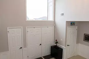 31 Scarlet Dr, Sayreville, NJ 08859 - Photo 13