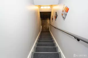 31 Scarlet Dr, Sayreville, NJ 08859 - Photo 51