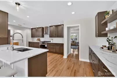 109 Haywood Avenue, Piscataway Township, NJ 08854 - Photo 27
