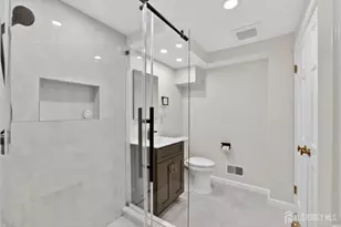 109 Haywood Ave, Piscataway Township, NJ 08854 - Photo 47