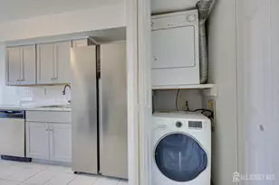 1607 Edison Glen Terrace, Edison, NJ 08837 - Photo 9