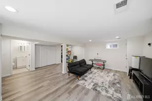 157 Freeman St, Woodbridge Township, NJ 07095 - Photo 31