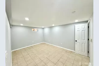35 Fiat Avenue, Iselin, NJ 08830 - Photo 37