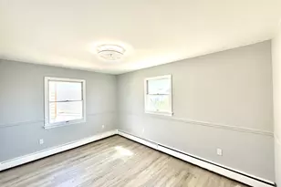 35 Fiat Ave, Iselin, NJ 08830 - Photo 23