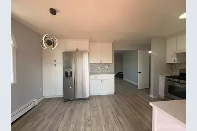 35 Fiat Avenue, Iselin, NJ 08830 - Photo 9