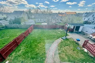 35 Fiat Ave, Iselin, NJ 08830 - Photo 15