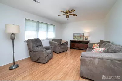 1 Connecticut Court, Old Bridge Township, NJ 07747 - Photo 5