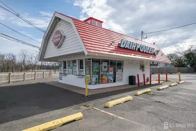 735 E Hazelwood Avenue, Rahway, NJ 07065 - Photo 7