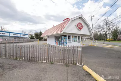 735 E Hazelwood Avenue, Rahway, NJ 07065 - Photo 9