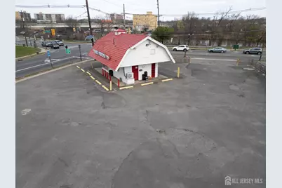 735 E Hazelwood Avenue, Rahway, NJ 07065 - Photo 39