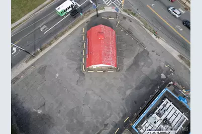 735 E Hazelwood Avenue, Rahway, NJ 07065 - Photo 15