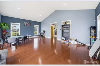 13 Linwood Drive, Monroe Township, NJ 08831 - Photo 23