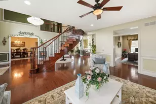 13 Linwood Dr, Monroe Township, NJ 08831 - Photo 5