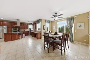 13 Linwood Dr, Monroe Township, NJ 08831 - Photo 15