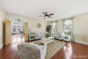 13 Linwood Dr, Monroe Township, NJ 08831 - Photo 7