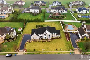 13 Linwood Dr, Monroe Township, NJ 08831 - Photo 45