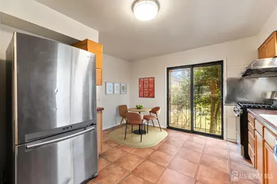 20 Phelps Avenue, New Brunswick, NJ 08901 - Photo 7