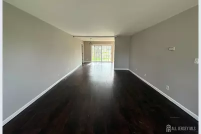 8 Poe Court, South Brunswick Township, NJ 08824 - Photo 7