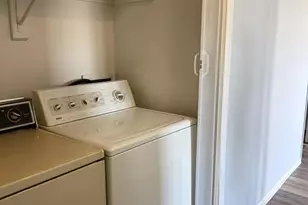 1610 Green Hollow Dr, Iselin, NJ 08830 - Photo 5